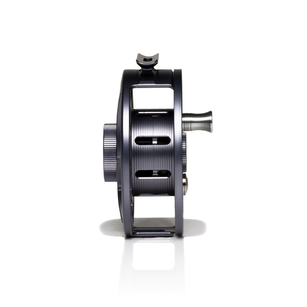 Iconic Fly Reel 7+